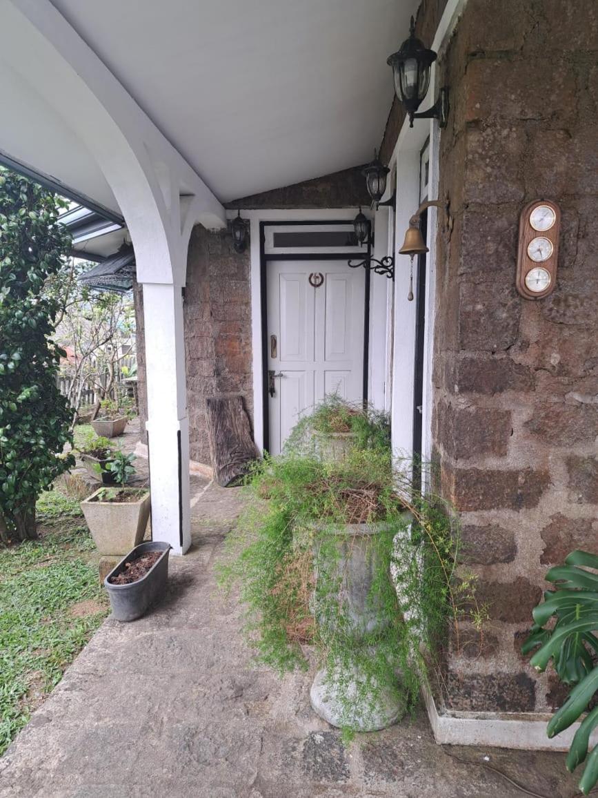 Stoneleigh Cottage نوفارا إيلِيا المظهر الخارجي الصورة